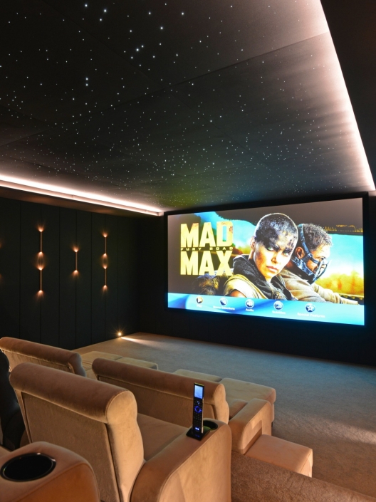 ULTIMATE HOME INSTALLATION CINEMA DEVON lutronn motorised curtains devon