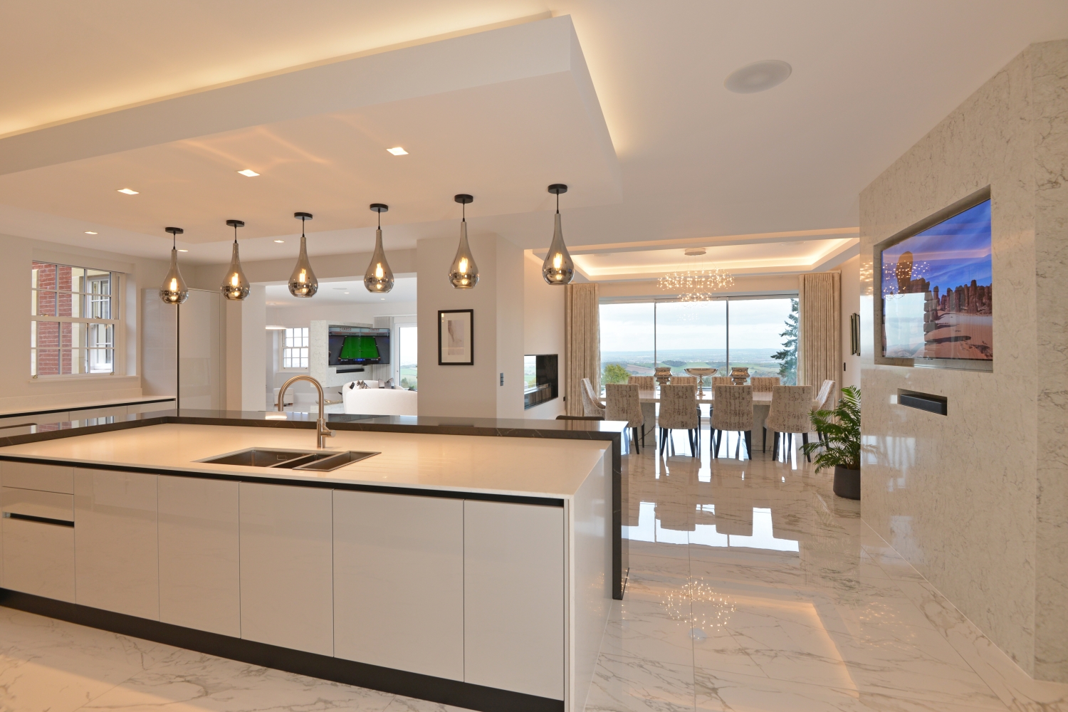 BESPOKE QUARTZ MEDIA WALL DEVON